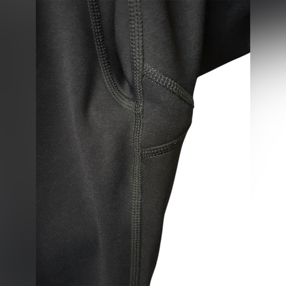 NWOT Nike Universal Dri-Fit 7/8 Leggings- Medium - Picture 9 of 10